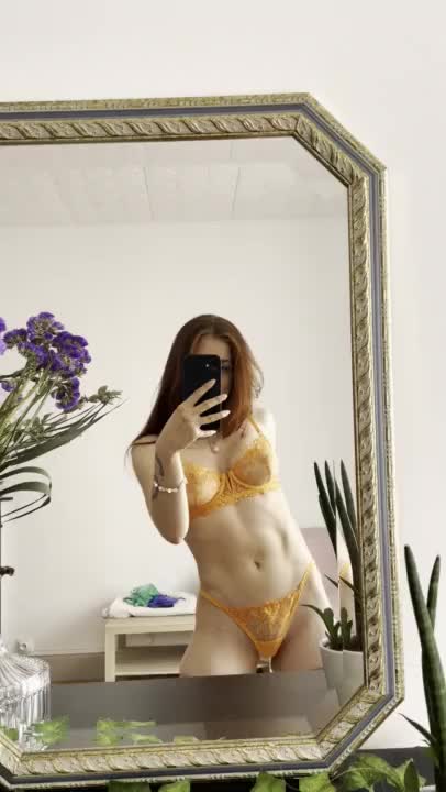 Watch Redhead chick shows her curves Full. Duration: 11:36 | ePornBabe.