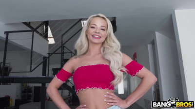 Hot blondie loves BBCs