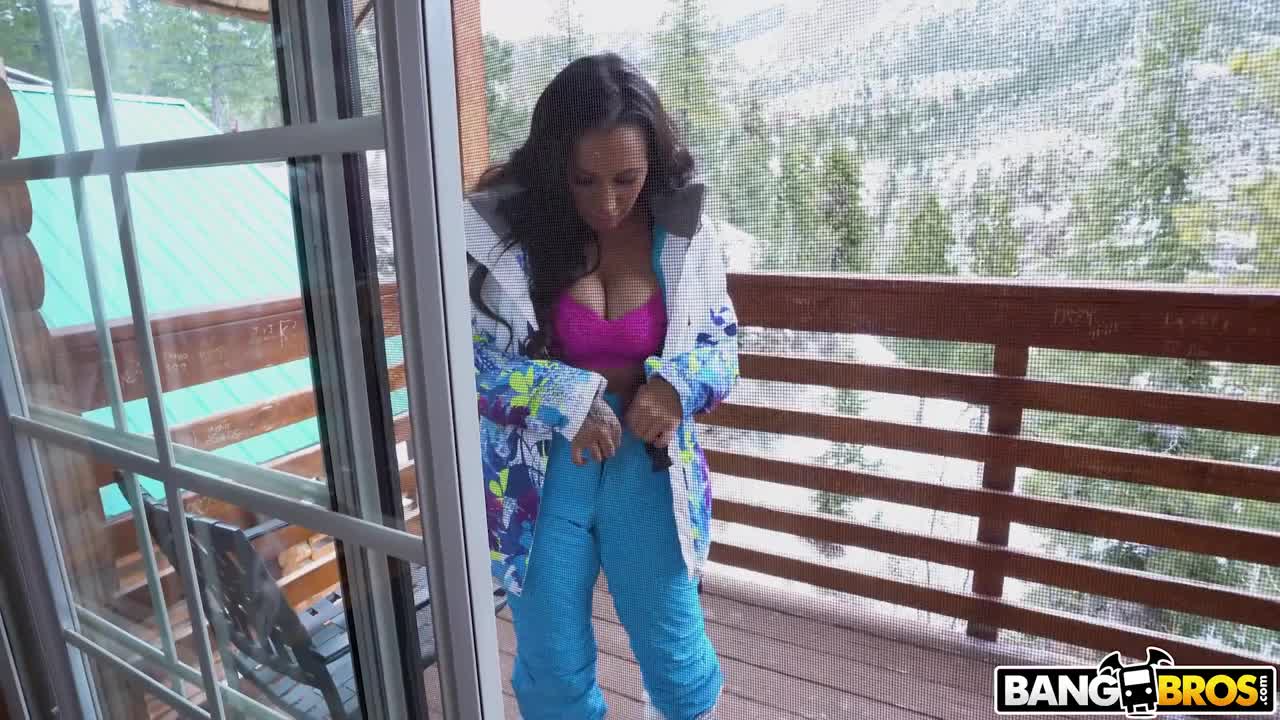 Watch Vacation with busty Latina Amia Full. Duration: 04:58 | ePornBabe.