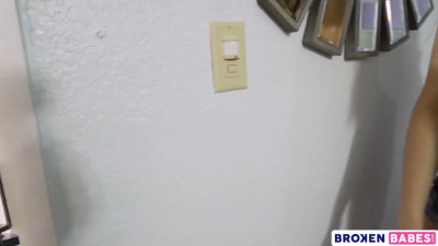 Student girl w Pretty face & Bubble Butt blows big D & Fucks in POV
