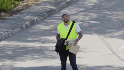 Married latina is fantasizing about delivery guy