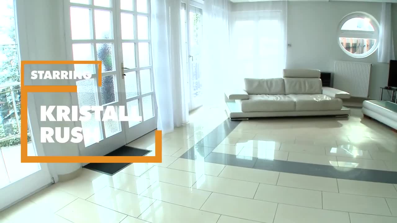 Watch Met a new neighbor Krystall Rush and went through her back door Full. Duration: 10:04 | ePornBabe.