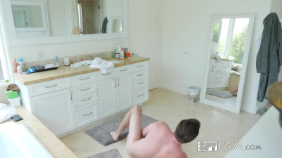 Ginger stepsister Megan Winters dominates her stepbrother's dick