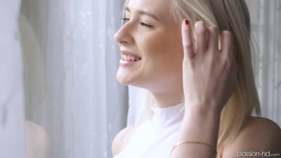 Appetite blond angel wasn't prepared to be hard pussy checked by her bf