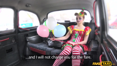 Kinky clown girl jumped on Driver's cock during Taxi Ride