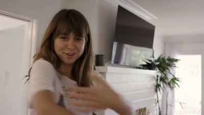 Riley Reid and her BFF suck BBC during crazy Interracial 3some