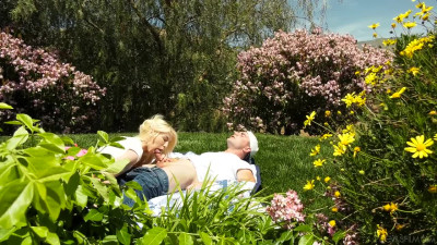 Petite cutie Swallows D in 69 position & fucks hard Outdoor