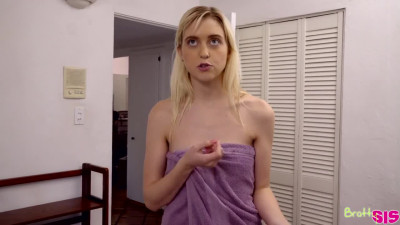 Teen step sis Chloe Cherry has so much fun with bro's dick pov