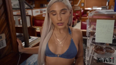Big-booty Abella Danger is cheating n her bf with a waiter pov