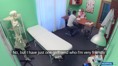Blonde nurse shows patient her sweet pie - Fake Hub