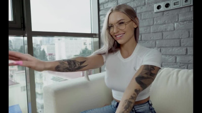 Cum on glasses of pretty whore after a divine blowjob and pussy fuck