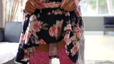 Bella Rose gets Big Cock in her pink Vag after Sensual Petting