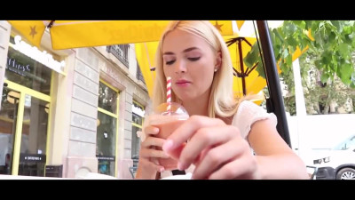 Cool ukrainian teen agreed to fuck with a stranger