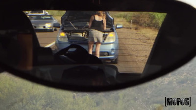Pretty brunette pays with her body for fixing a car - Mofos