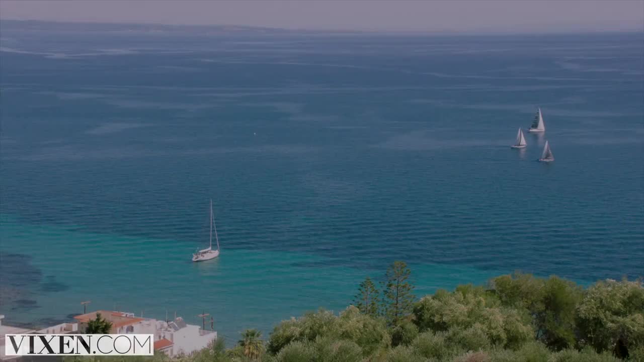 Watch Model and the artist getting along on vacation Full. Duration: 12:26 | ePornBabe.