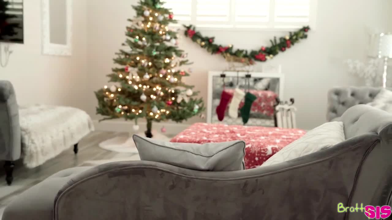 Watch Stepsiblings having hot fuck in the Christmas Eve Full. Duration: 06:58 | ePornBabe.