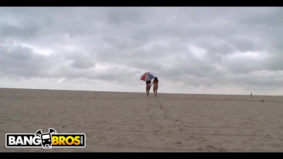 Bikini bitches suck big D and enjoy 3some with Stranger