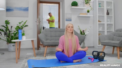 Pretty Lovita Fate allows trainer to creampie her snatch - Reality Kings