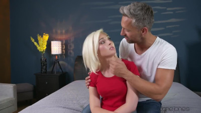 Cute blonde Lovita Fate becomes horny on a dick - Sexy Hub