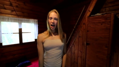 Skinny blonde in stockings masturbates on camera