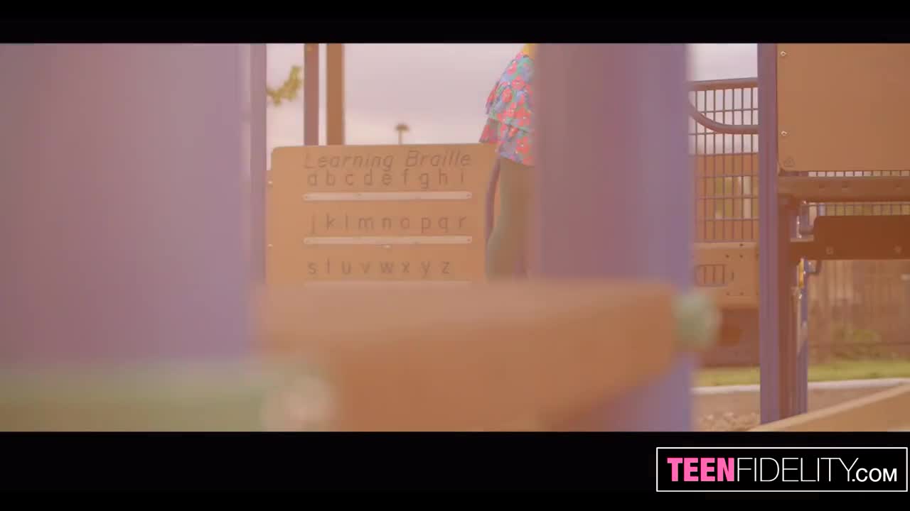 Watch Emily Willis gives incredible headjob and spreads her legs for Big Dick Full. Duration: 22:04 | ePornBabe.