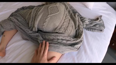 Guy with boner wakes teen GF and fucks her little hole in Cowgirl Position
