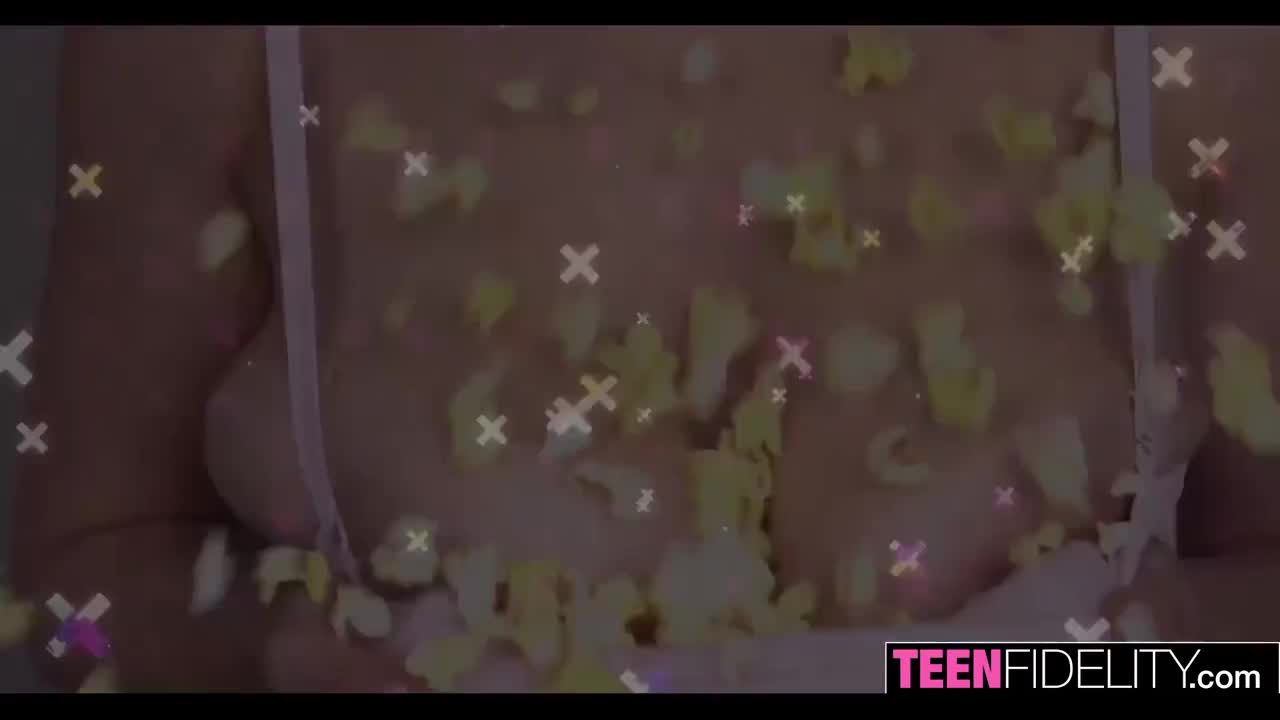 Watch Teen girl w Bubble-butt gets big cock in Doggy and dripping with juice Full. Duration: 15:15 | ePornBabe.