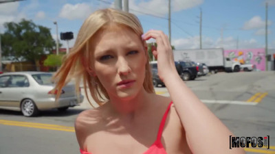 Blonde Melody Marks gets fucked outdoors in the sun