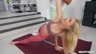 Morning yoga class ended with orgasm