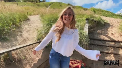 Couple fucks by the beach