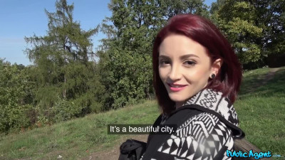 Redhead babe Lola Fae has juicy outdoor sex