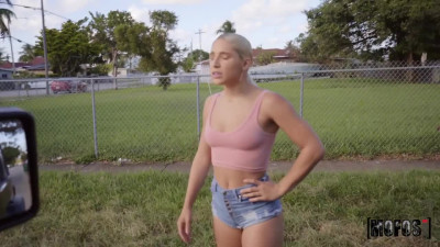 Blonde is thankful for a ride