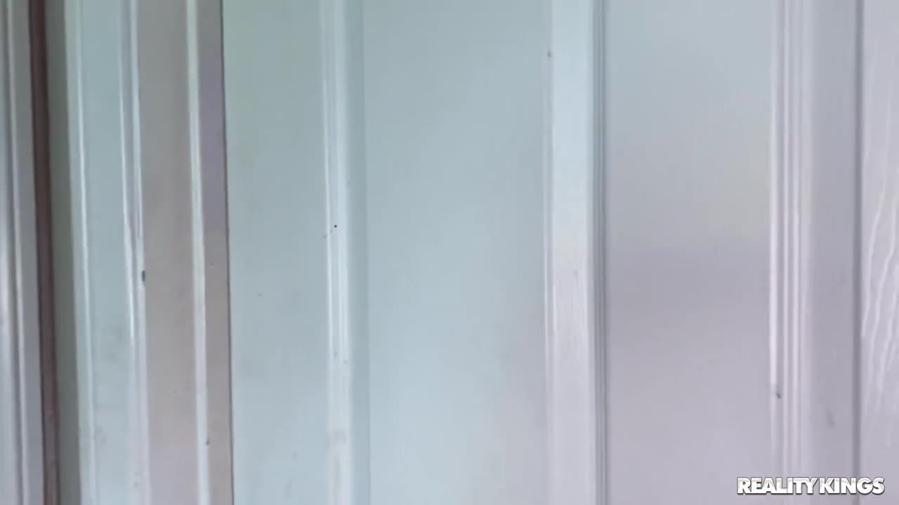 Watch Sexy maid had sex, not cleaning Full. Duration: 07:57 | ePornBabe.