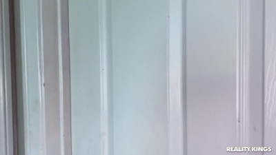 Sexy maid had sex, not cleaning