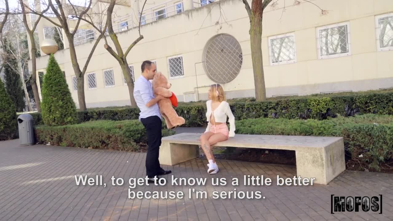 Watch Juicy teen finds a big cock outdoor to suck and get gifts also Full. Duration: 07:58 | ePornBabe.