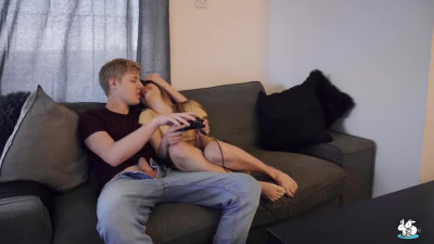 Slutty young gamer girl with hot ass properly fucked on a couch
