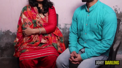 Curvy Indian lady fucked by attentive gentleman