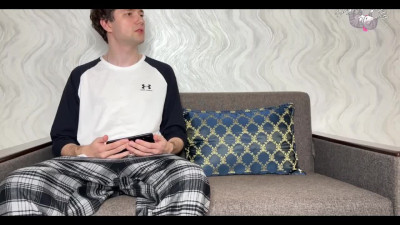 Amateur teen can't resist the urge to touch stepbrother's dick