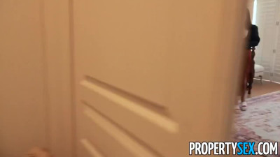 Boss seduced his sexy real estate agent Aria Valencia to fuck before Open House