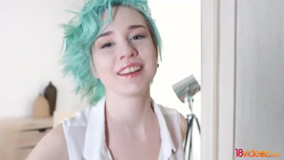 Alice Klay's anal hole is not tight anymore after invasion of big cock