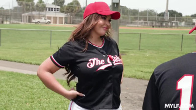 BBW Milf needs dick ride after baseball game - MYLFDOM