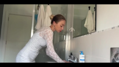 Slender lady takes a shower and cheats on her husband with a food delivery guy.