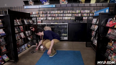 Shop assistant is lucky to fuck steamy MILF