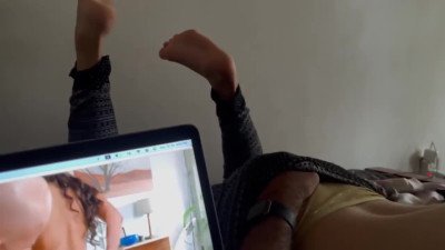 Perfect blowjob from Arab slut in close up