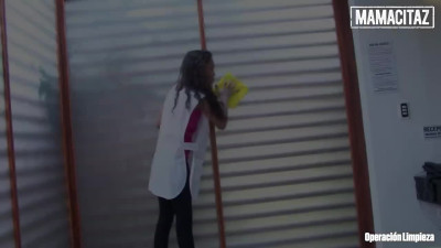 Skinny Latina cleaning lady Juanita Gomez polishes two big black cocks