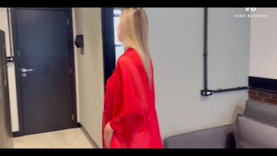 Cheating wife Vero Buffone seduced hotel concierge with her hot red lingerie