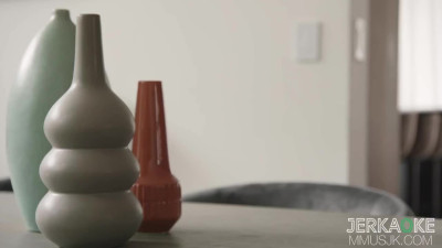 Milf fucks with a robot and does not regret a single cent for the purchase.