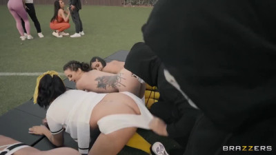 Sports dolls staged a real orgy on the football field with the coaches of the team.