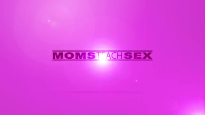 Buxom stepmom Nickey Huntsman takes perv to orgasmic paradise