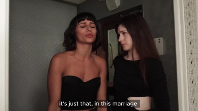 Divorced Russian gal seduced by her friends for a lesbian threesome